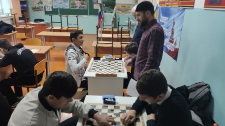 Внутришкольный турнир по шашкам, приуроченный наступлению Нового  года 